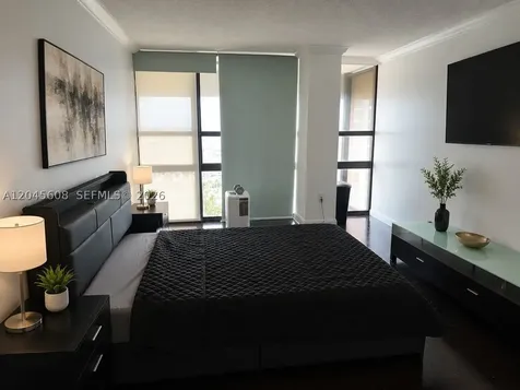 600 NE 36 Street Miami FL 33137