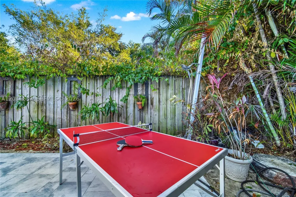 1600 SW 10th Street Fort Lauderdale FL 33312