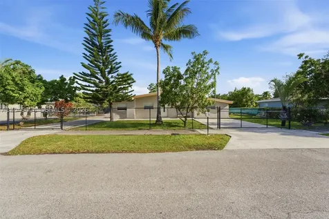 14310 SW 271st Terrace Homestead FL 33032