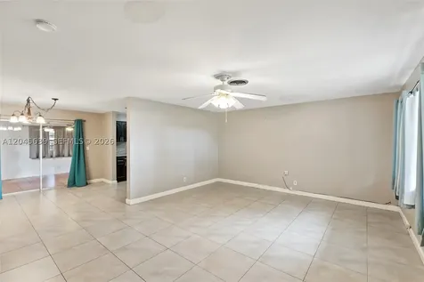 5081 SW 95th Avenue Cooper City FL 33328