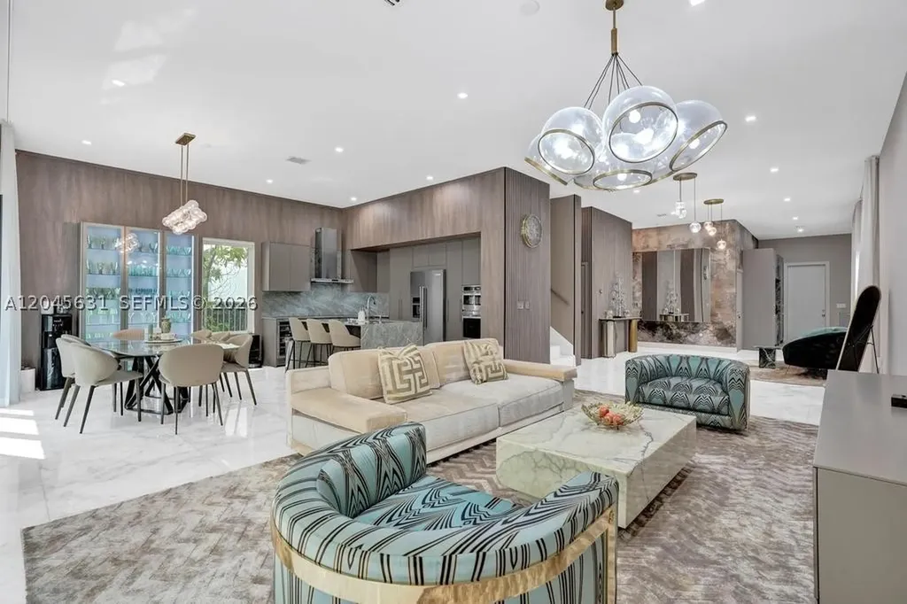 18985 Atlantic Boulevard Sunny Isles Beach FL 33160