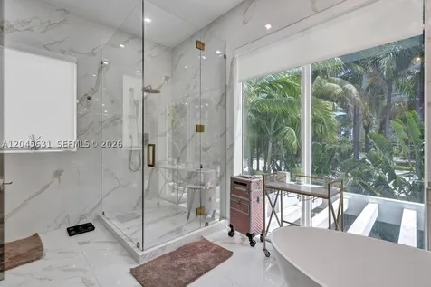 18985 Atlantic Boulevard Sunny Isles Beach FL 33160
