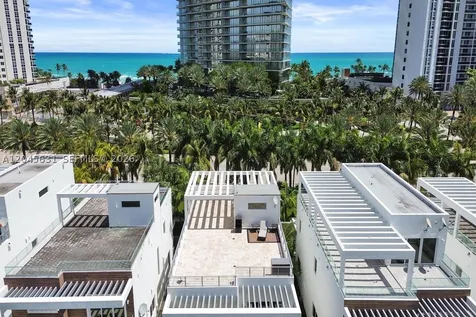 18985 Atlantic Boulevard Sunny Isles Beach FL 33160