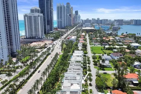 18985 Atlantic Boulevard Sunny Isles Beach FL 33160