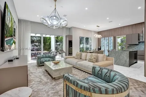 18985 Atlantic Boulevard Sunny Isles Beach FL 33160