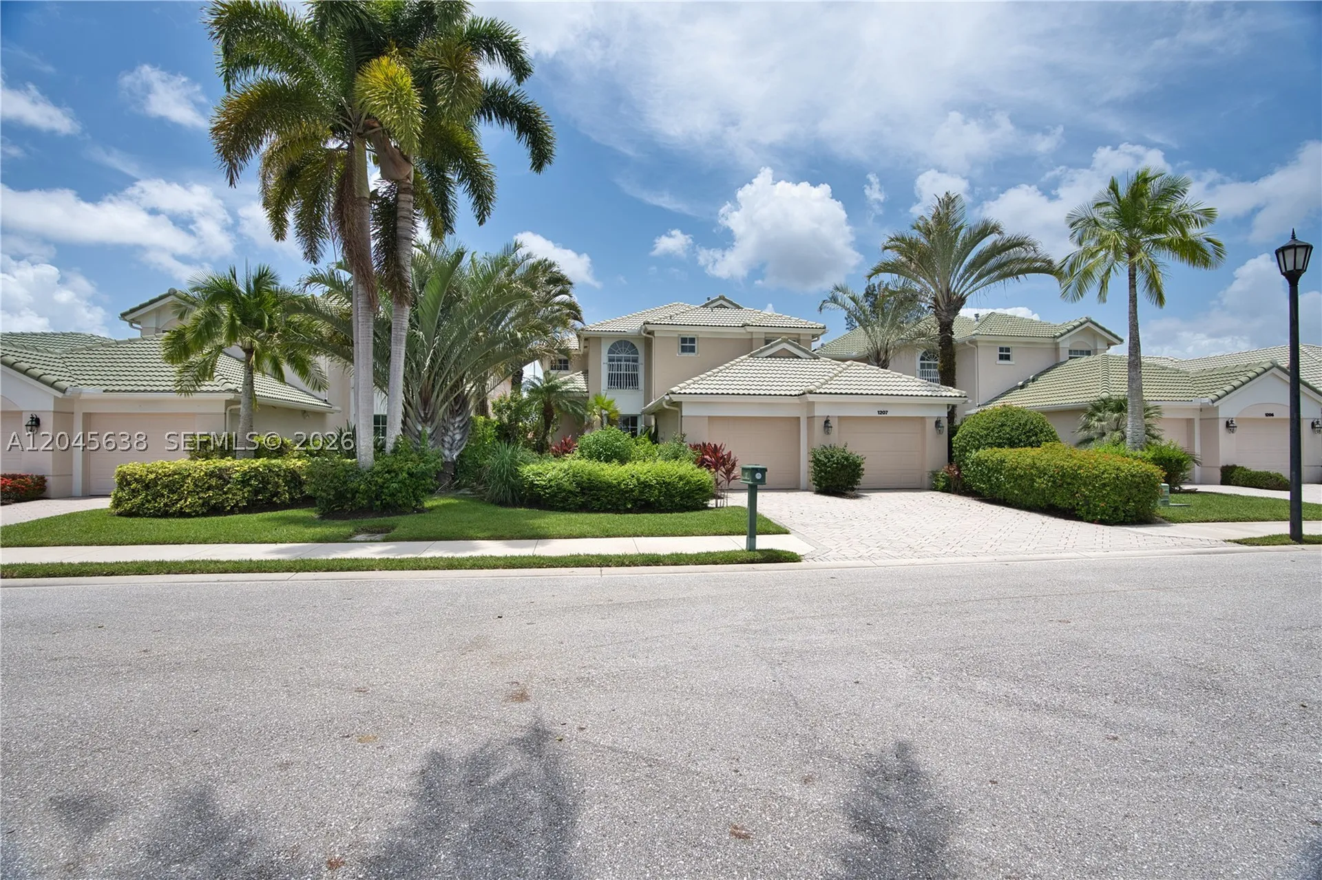 1207 General Pointe Trace Palm Beach Gardens FL 33418