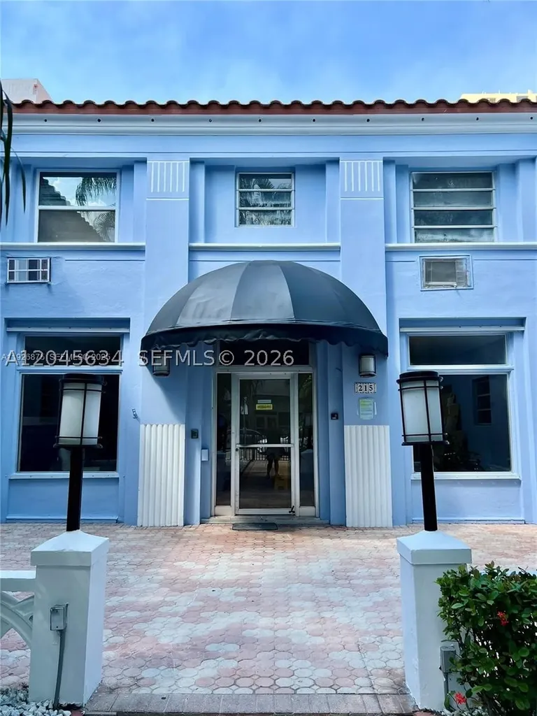 215 30th Street Miami Beach FL 33140