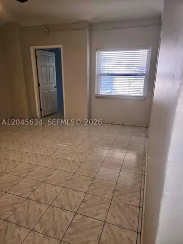 215 30th Street Miami Beach FL 33140