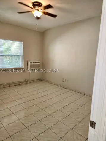 215 30th Street Miami Beach FL 33140