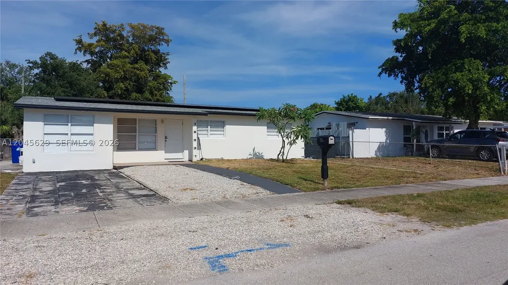 1016 SW 22nd Terrace Fort Lauderdale FL 33312