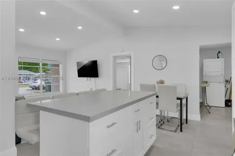 1016 SW 22nd Terrace Fort Lauderdale FL 33312