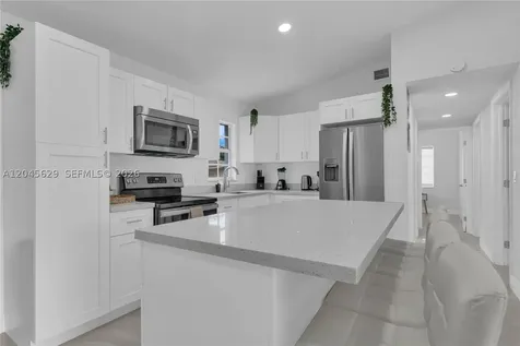 1016 SW 22nd Terrace Fort Lauderdale FL 33312