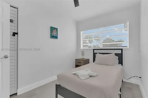1016 SW 22nd Terrace Fort Lauderdale FL 33312