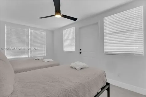 1016 SW 22nd Terrace Fort Lauderdale FL 33312
