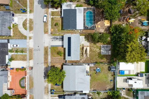 1016 SW 22nd Terrace Fort Lauderdale FL 33312