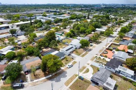 1016 SW 22nd Terrace Fort Lauderdale FL 33312