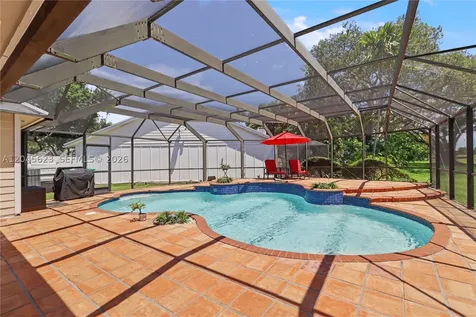 14958 SW 143rd Place Miami FL 33186