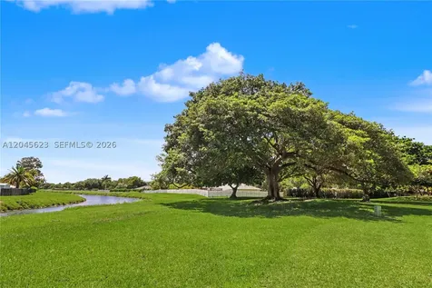 14958 SW 143rd Place Miami FL 33186