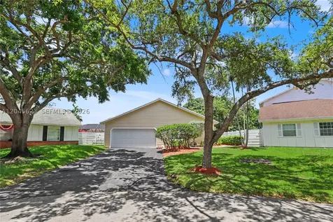 14958 SW 143rd Place Miami FL 33186