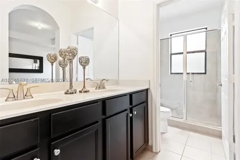 8925 W 33rd Avenue Hialeah FL 33018