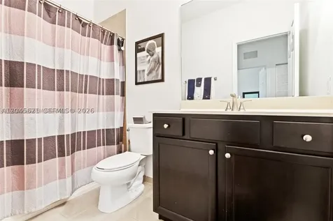8925 W 33rd Avenue Hialeah FL 33018