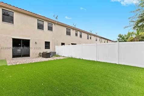 8925 W 33rd Avenue Hialeah FL 33018
