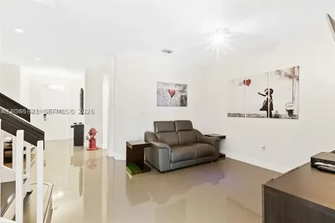 8925 W 33rd Avenue Hialeah FL 33018