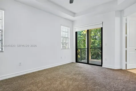 142 SW 127th Terrace Plantation FL 33325