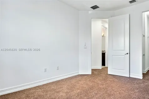 142 SW 127th Terrace Plantation FL 33325