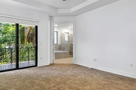 142 SW 127th Terrace Plantation FL 33325