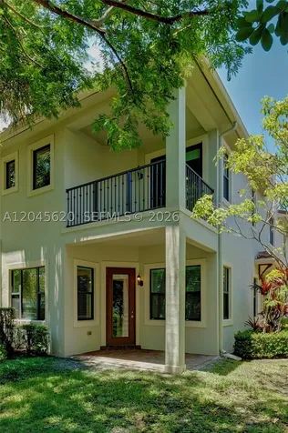 142 SW 127th Terrace Plantation FL 33325