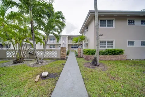 6565 Santona Street Coral Gables FL 33146