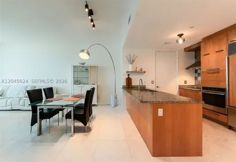 15901 Collins Avenue Sunny Isles Beach FL 33160