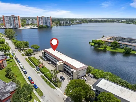 18900 NE 14th Avenue Miami FL 33179