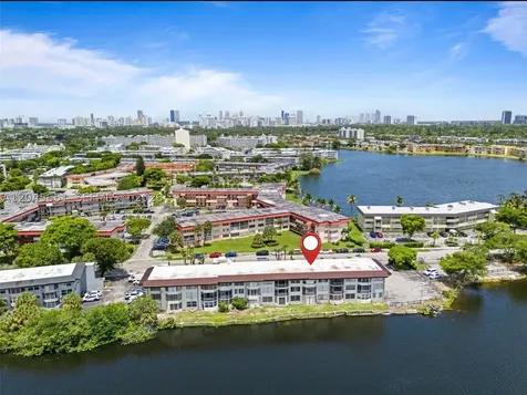18900 NE 14th Avenue Miami FL 33179
