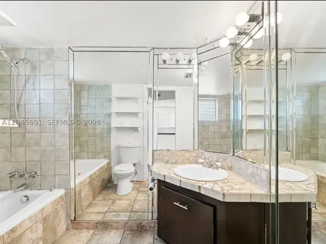18900 NE 14th Avenue Miami FL 33179