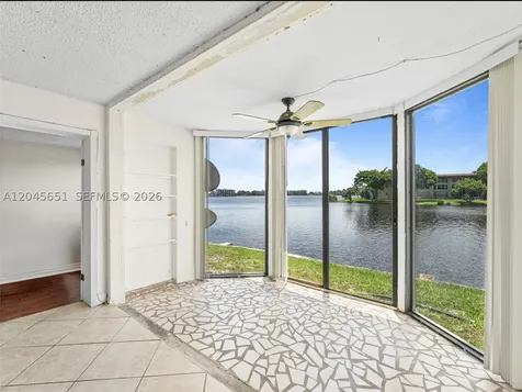 18900 NE 14th Avenue Miami FL 33179