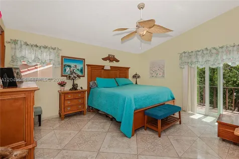 17617 NW 61st Court N Hialeah FL 33015