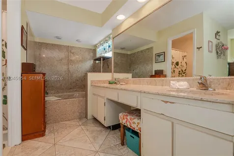 17617 NW 61st Court N Hialeah FL 33015