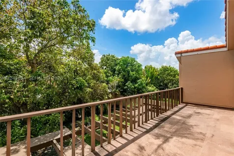 17617 NW 61st Court N Hialeah FL 33015