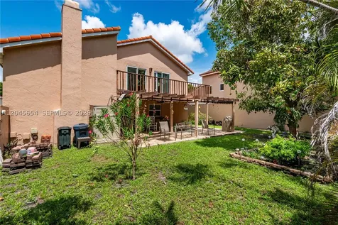 17617 NW 61st Court N Hialeah FL 33015
