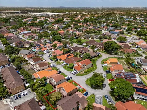 17617 NW 61st Court N Hialeah FL 33015