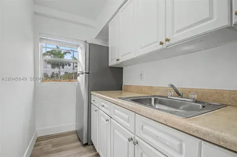 1685 Jefferson Avenue Miami Beach FL 33139