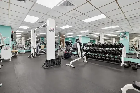 5255 Collins Avenue Miami Beach FL 33140