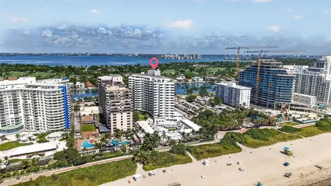 5255 Collins Avenue Miami Beach FL 33140