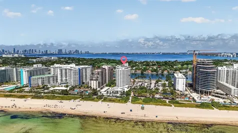5255 Collins Avenue Miami Beach FL 33140