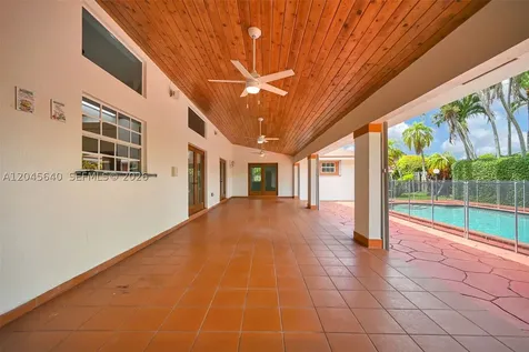 13562 SW 109th Place Miami FL 33176