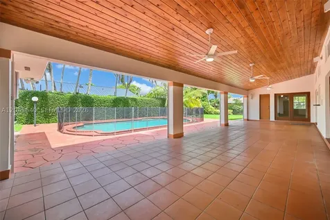 13562 SW 109th Place Miami FL 33176