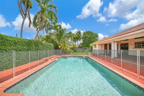 13562 SW 109th Place Miami FL 33176
