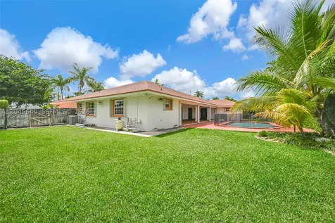 13562 SW 109th Place Miami FL 33176